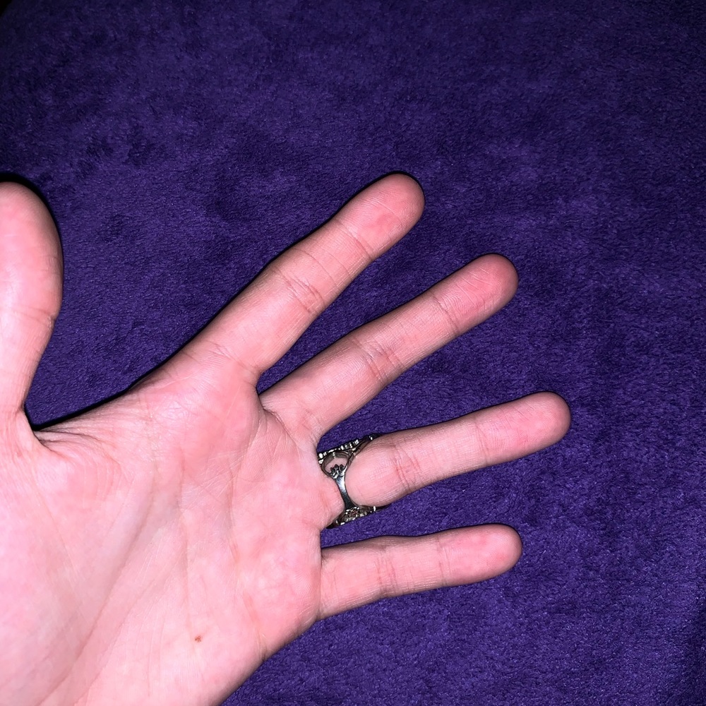 ring - Picture 4 of 4